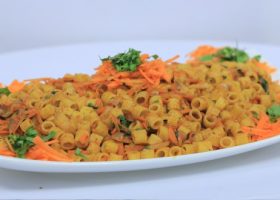 طريقة عمل مكرونة بالجزر