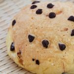 طريقة عمل خبز بالشكولاتة