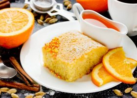 طريقة عمل بسبوسة بالبرتقال والسميد