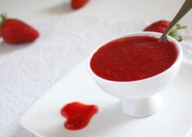 طريقة عمل صوص الفراولة