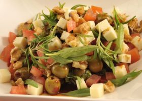 طريقة عمل سلطة زيتون