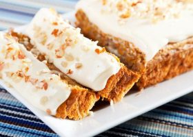 طريقة عمل كيك الجزر والجوز