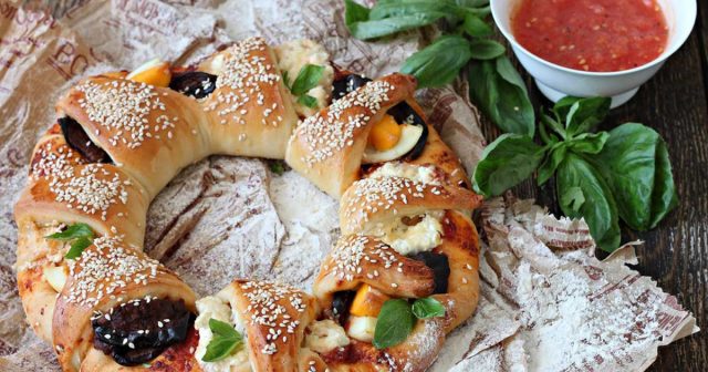 طريقة عمل فطيرة دوار الشمس