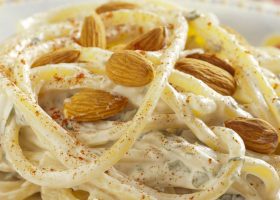 طريقة عمل سلطة مكرونة باللبن