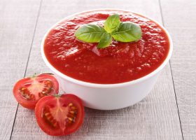 طريقة عمل صلصة الطماطم التركية