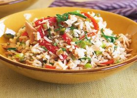 طريقة عمل ارز بالتونة