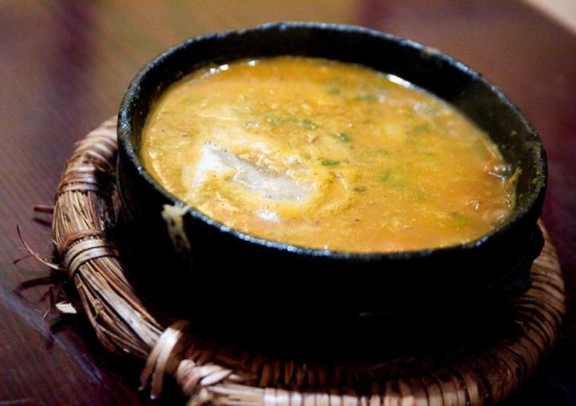 طريقة عمل السلته اليمنيه