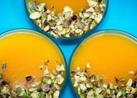 طريقة عمل مهلبية قمر الدين بالفستق الحلبي