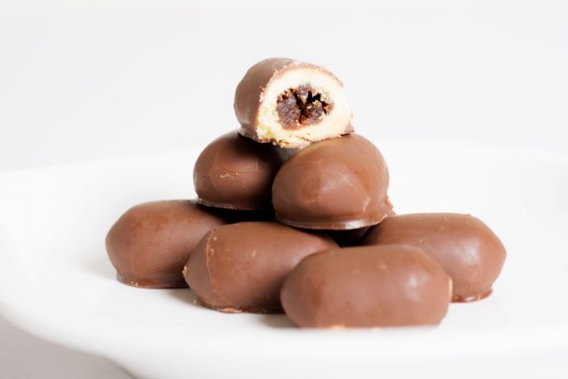 طريقة عمل معمول بالشكولاتة