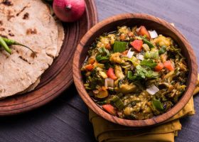 طريقة عمل صالونة الباذنجان الهندية