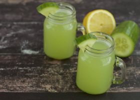 طريقة عمل عصير الليمون والخيار