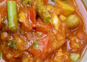 طريقة عمل ايدام خضار مشكل