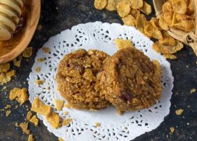 طريقة عمل حلى الكورن فلكيس بالنستله