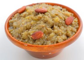 طريقة عمل الفتة بالموز اليمني