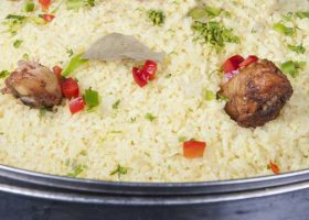 طريقة عمل كبسة لحم بيضاء