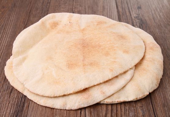 طريقة عمل خبز عربي