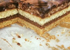 طريقة عمل حلى الخشب