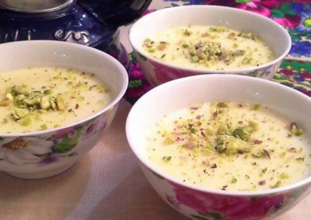 طريقة عمل مهلبية الرز المصري