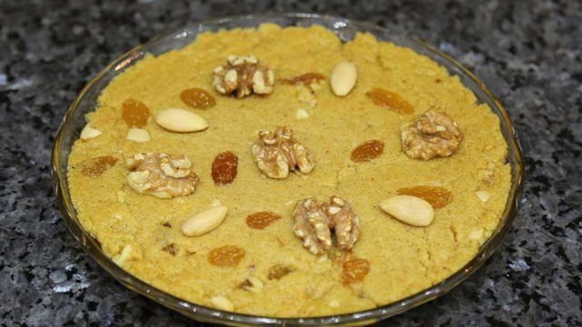 طريقة عمل حلى السميد التركية