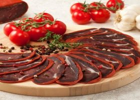 طريقة عمل البسطرمة بالمنزل