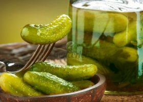 طريقة عمل مخلل الخيار الفلسطيني