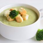 طريقة عمل شوربة البروكلي والبطاطس