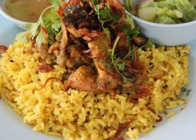 طريقة عمل عيش ودجاج