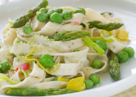 طريقة عمل الفوتشيني بالخضار