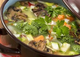 طريقة عمل شوربة خضار دايت