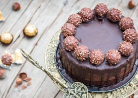 طريقة عمل كيكة فيريرو روشيه