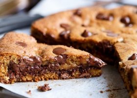 طريقة عمل كيكة الكوكيز