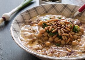 طريقة عمل مسبحة حمص