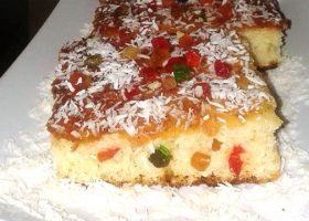 طريقة عمل البسبوسة بالفاكهة المجففة