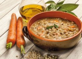 طريقة عمل شوربة البقول