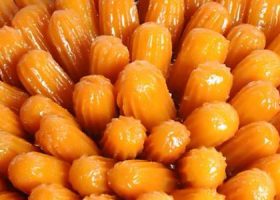 طريقة عمل بلح الشام بدون بيض