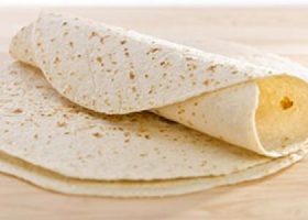 طريقة عمل عيش الشاورما