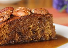 طريقة عمل كيك التمر والموز