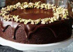 طريقة عمل كيكة الفستق بالنوتيلا