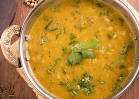 طريقة عمل شوربة عدس بالخضار