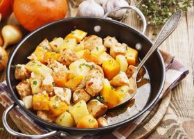 طريقة عمل ايدام بطاطس بالدجاج