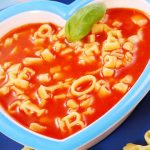 طريقة عمل شوربة المكرونة والطماطم