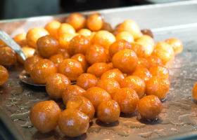 طريقة عمل اللقيمات العراقية