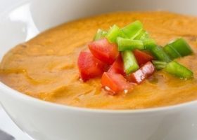 طريقة عمل شوربة العدس بالشعيرية