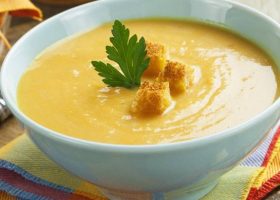 طريقة عمل شوربة العدس الفلسطينية