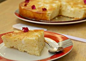 طريقة عمل كعكة الجبنة