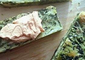 طريقة عمل كيكة السبانخ بالجبن