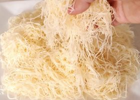 طريقة عمل عجينة الكنافة