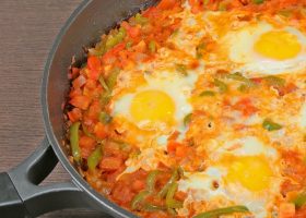 طريقة عمل الشكشوكة السعودية