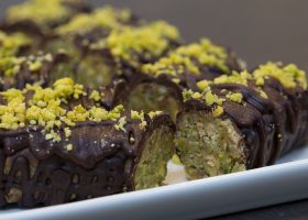 طريقة عمل فستقية بالشكولاتة