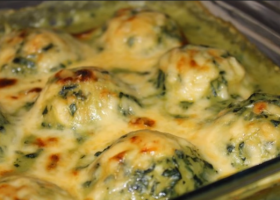 طريقة عمل كرات البطاطس بالسبانخ